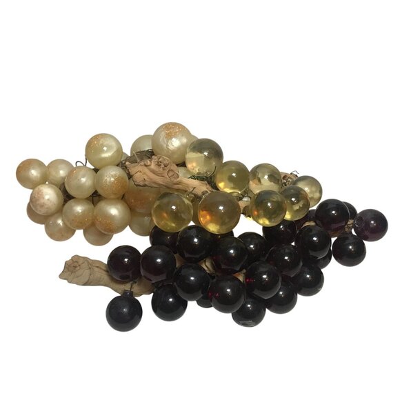 VTG 60’s MCM Extra Large Purple & Clear & White Lucite Acrylic Grapes 3 Clusters - Picture 8 of 15